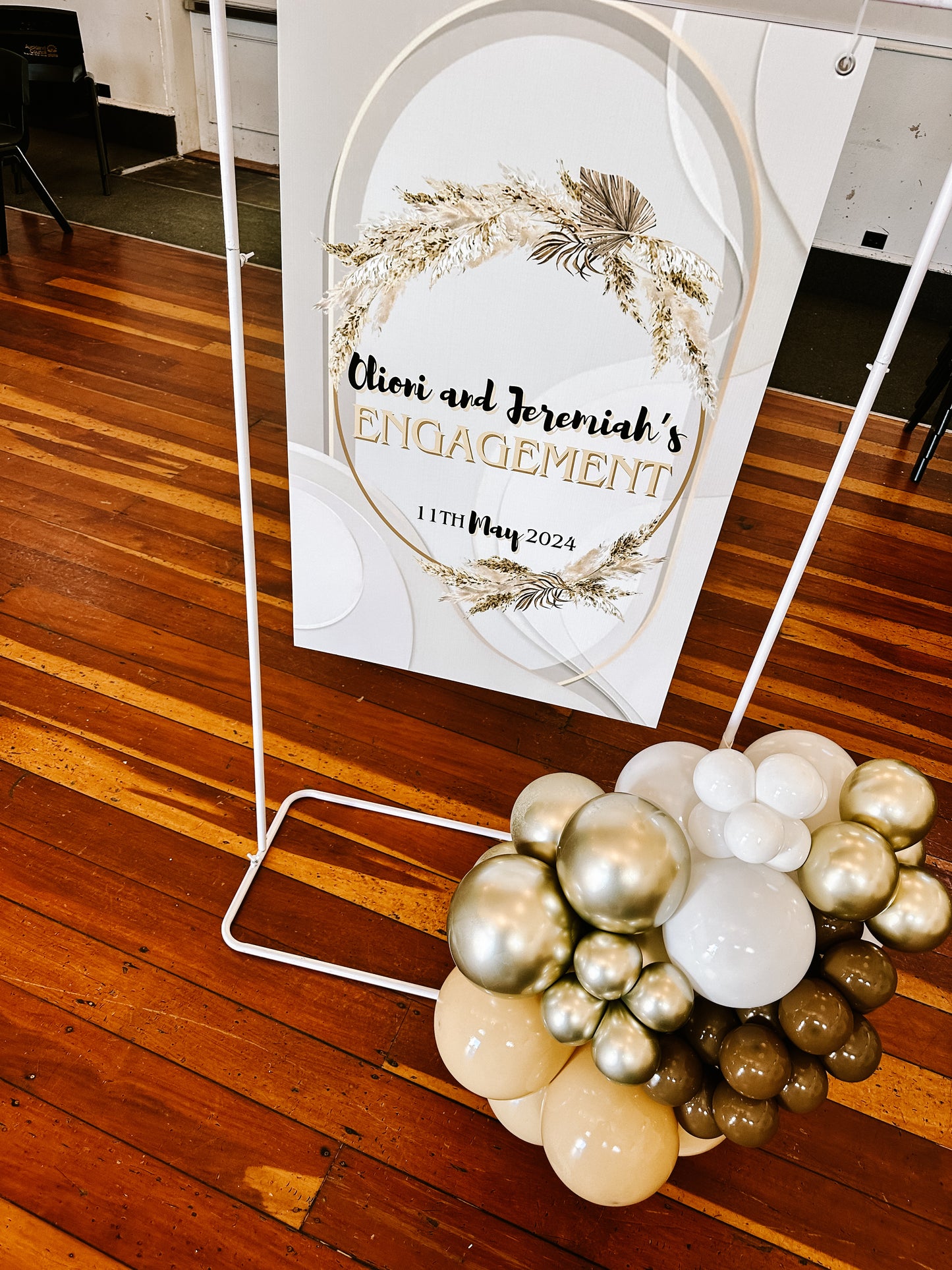 SIGNAGE SET