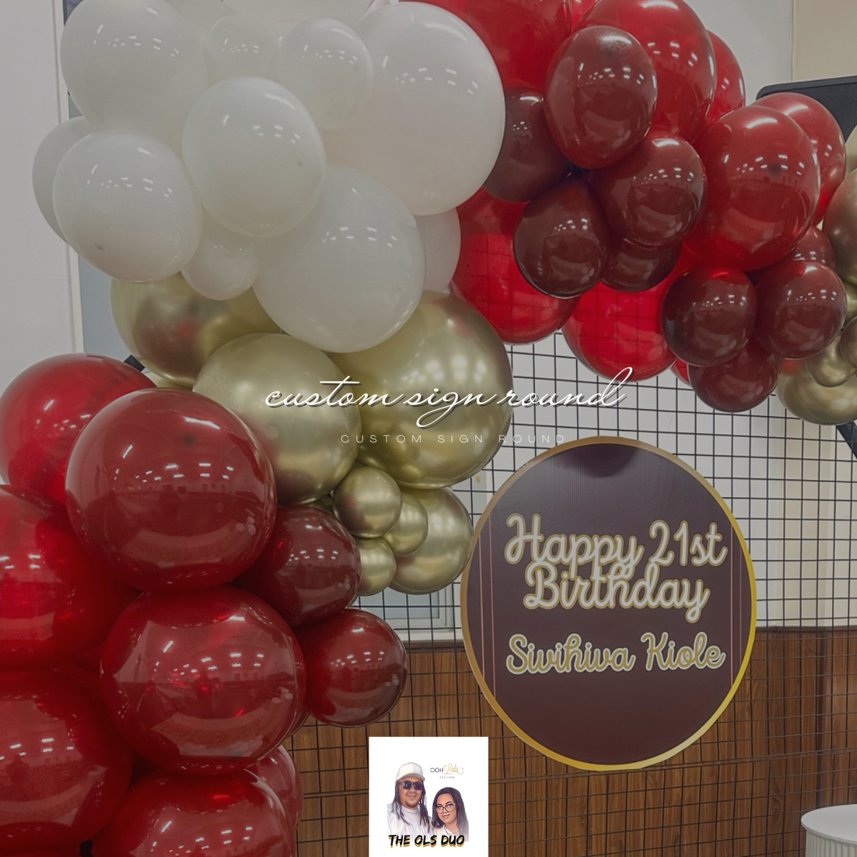CUSTOM SIGN ~ ROUND