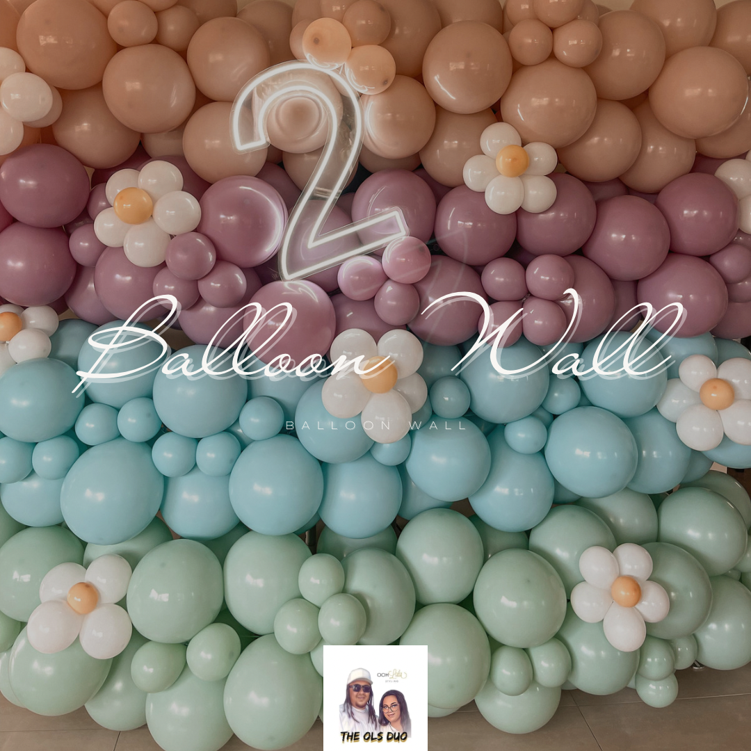BALLOON WALL